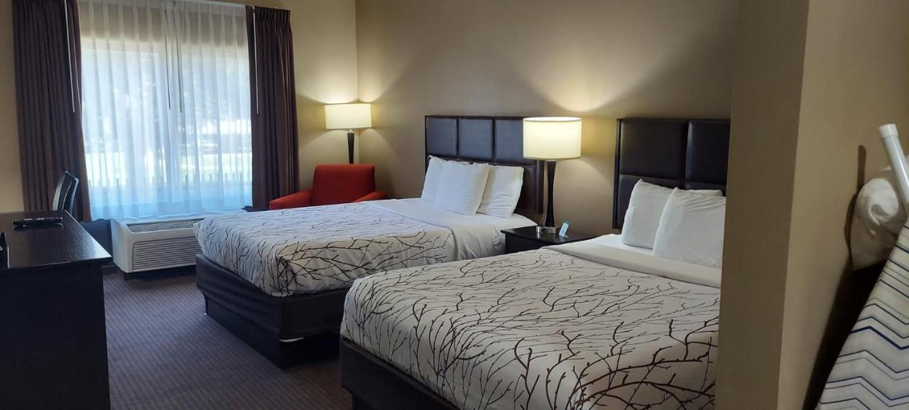 Parkwood Inn & Suites Manhattan Buitenkant foto