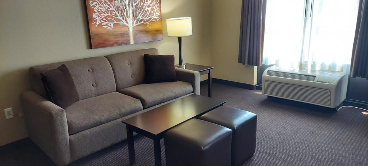Parkwood Inn & Suites Manhattan Buitenkant foto