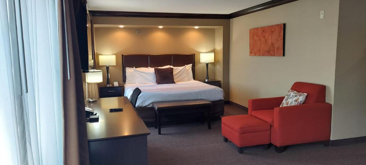 Parkwood Inn & Suites Manhattan Buitenkant foto