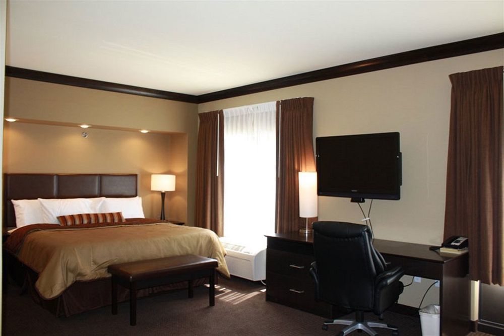 Parkwood Inn & Suites Manhattan Buitenkant foto